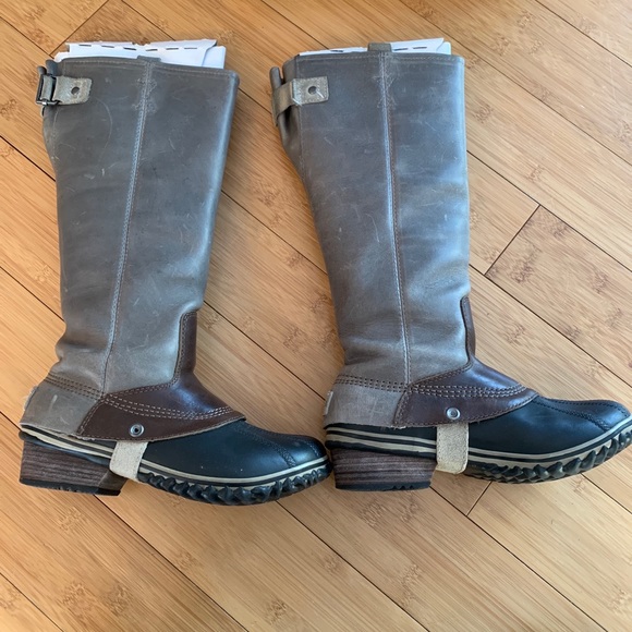 RARE! Gorgeous distressed Sorel leather riding boots. Waterproof. 7.5 - Picture 4 of 15